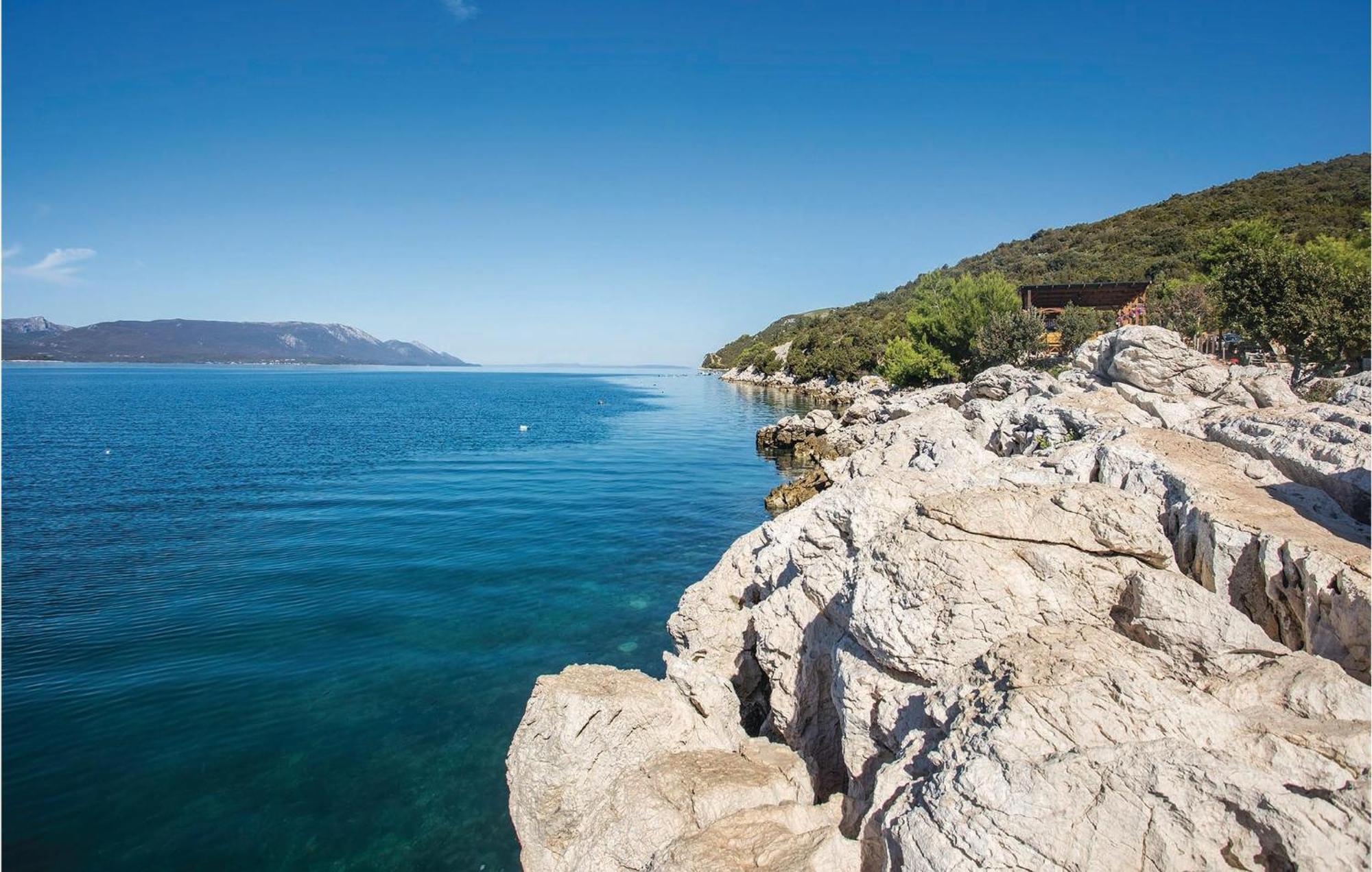 Lovely Apartment In Komarna With House Sea View Клек Экстерьер фото